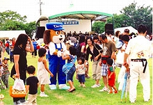 All of the kids love this dog ? Tenken-kun!